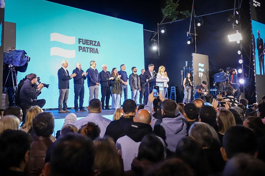 Fuerza Patria ganó en Quilmes, pero achicó su ventaja frente a La ...
